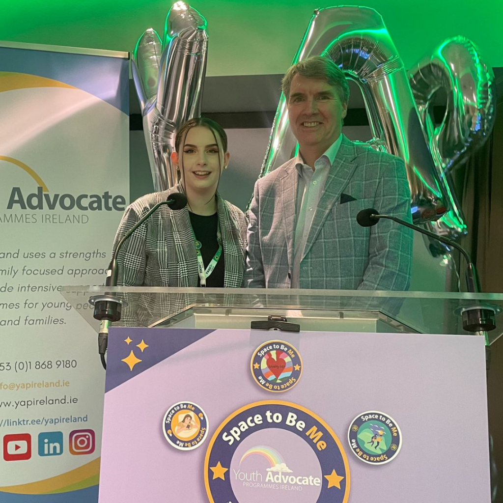 EPIC Youth Council member, Andrea O'Reilly, with the Ombudsman for Children, Niall Muldoon, at the YAP Ireland national event.